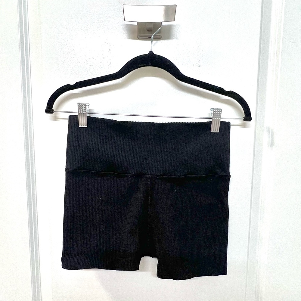 Aerie Black Ribbed Offline Shorts
